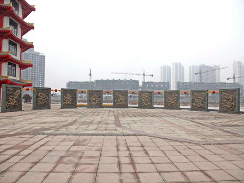 《九龍壁》安放：臨沂