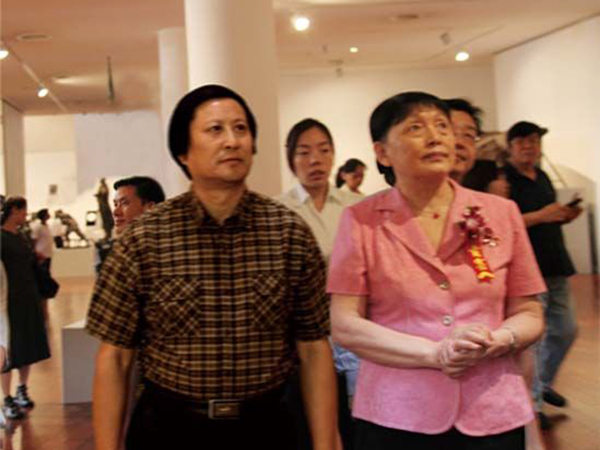 全國政協(xié)副主席張梅穎與傅紹相總經理